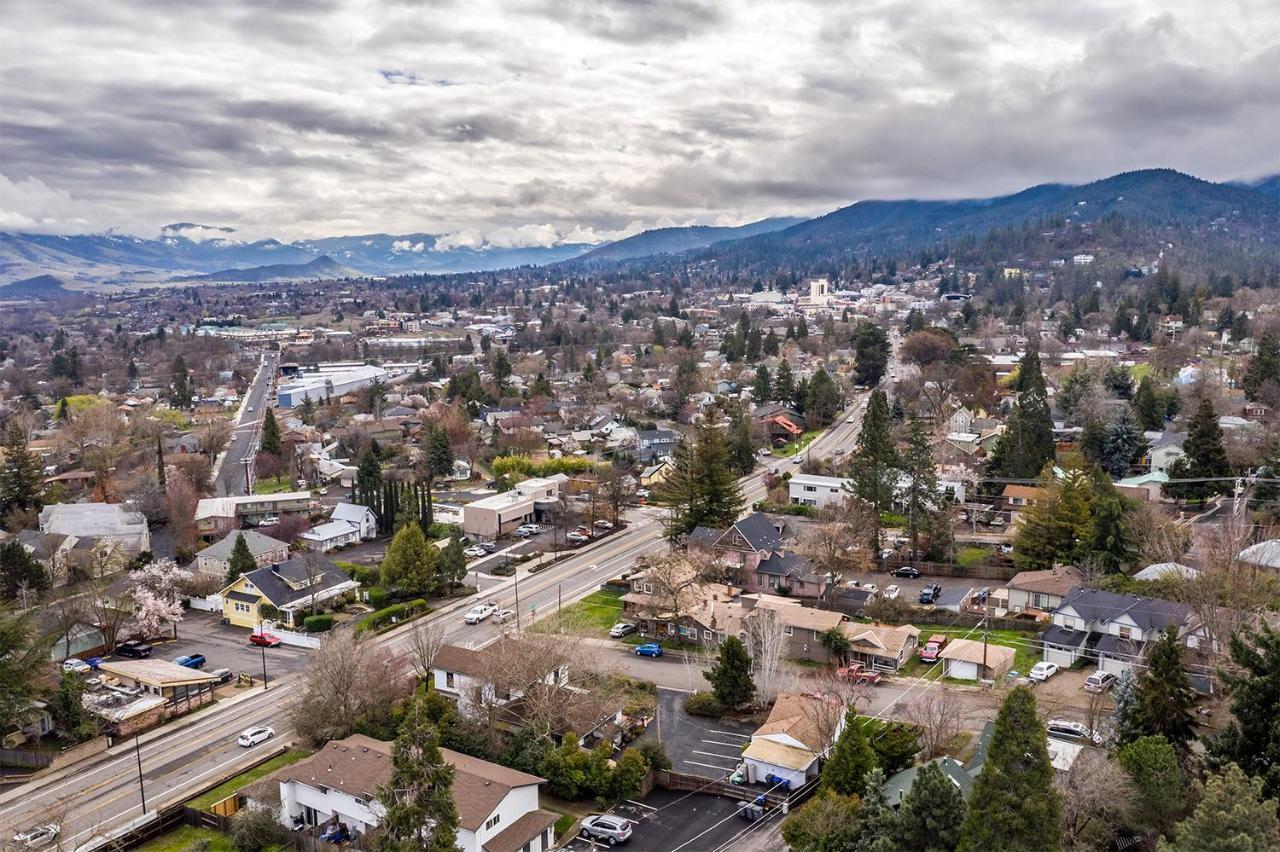 Abigail'S Bed And Breakfast Inn Ashland Dış mekan fotoğraf